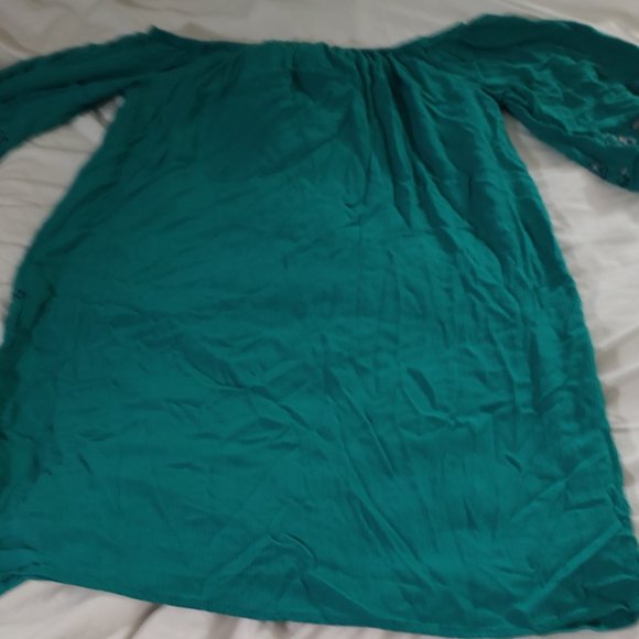 Xhilaration Women's Top Size Used. - Picture 2 of 4